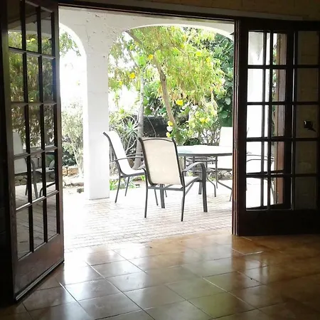 Hébergement de vacances Casa Con Terrazas,jardin Y Piscina En La Camella. Arona (Tenerife)