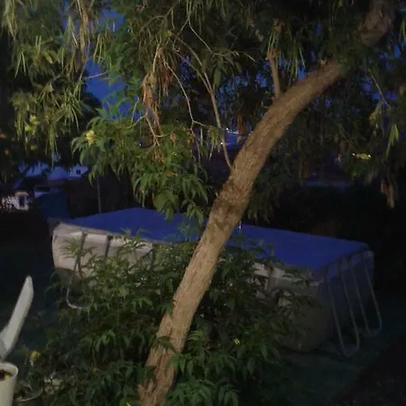 Hébergement de vacances Casa Con Terrazas,jardin Y Piscina En La Camella. *